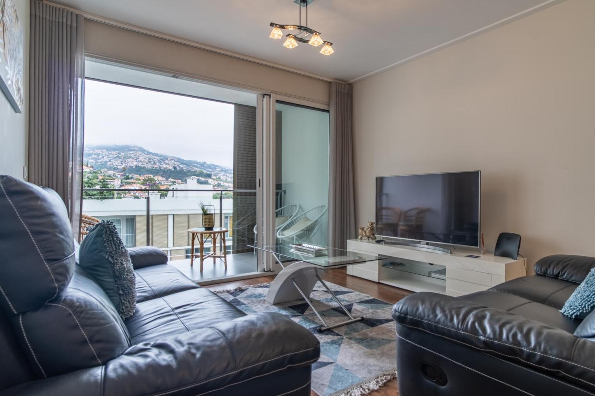 Madalenas View Apartment Funchal  Bagian luar foto